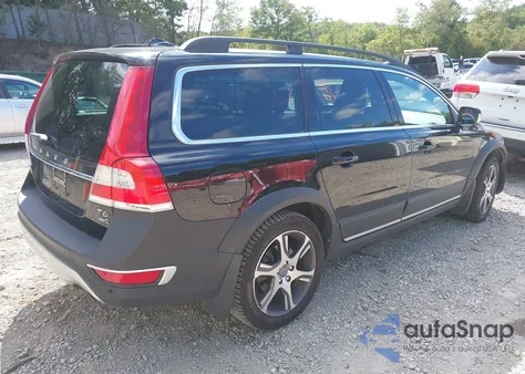 2015 Volvo Xc70 T6 из США, поврежденный, VIN YV4902NK4F1227883
